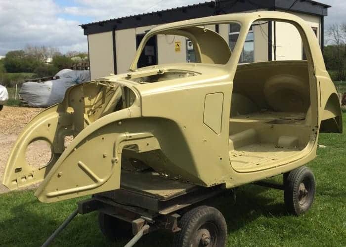 Blasting car frame painted