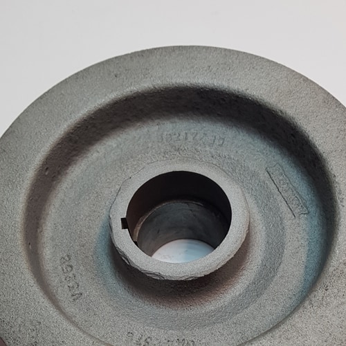 Before and after vapour or bead blasting